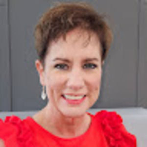 Meet your Posher, Dee edra